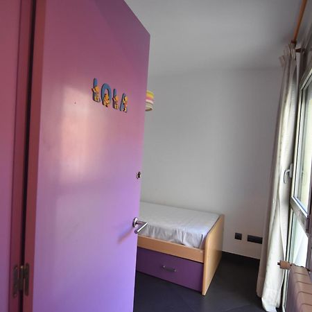 Rnet - Apartments Roses Centre Экстерьер фото